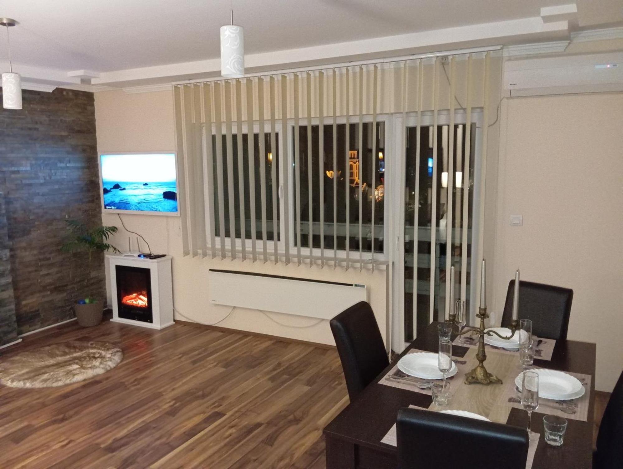Apartman Dionis Sm Sremska Mitrovica Exterior foto
